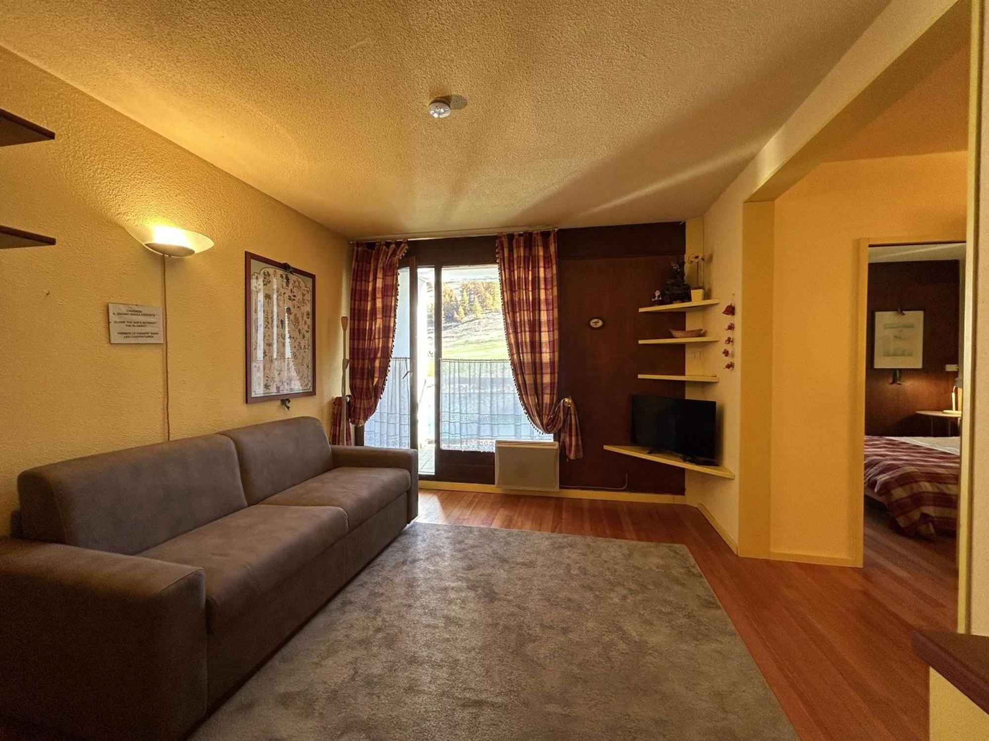 Appartement Skis Aux Pieds, 6 Pers Avec Parking, Montgenevre - Fr-1-330D-7 Bagian luar foto